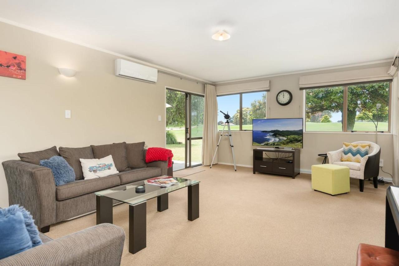 Golfers Delight In Quiet Cul De Sac Mount Maunganui Exterior photo